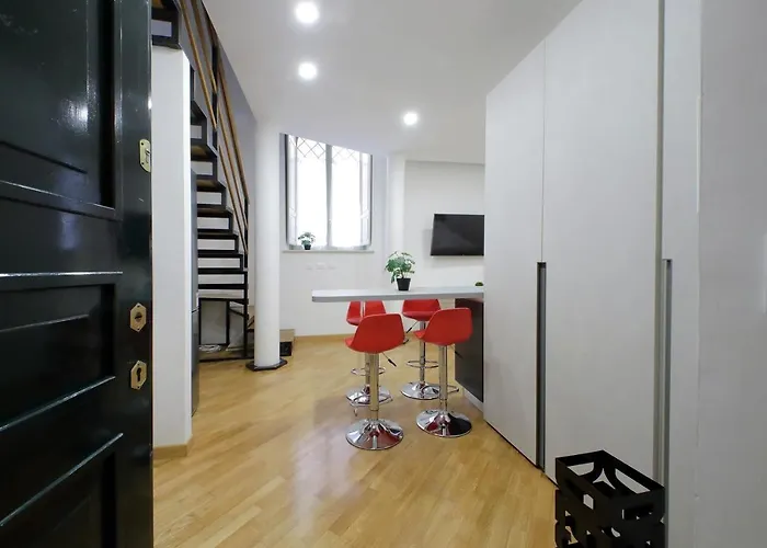 Trevi - Barberini Apartment